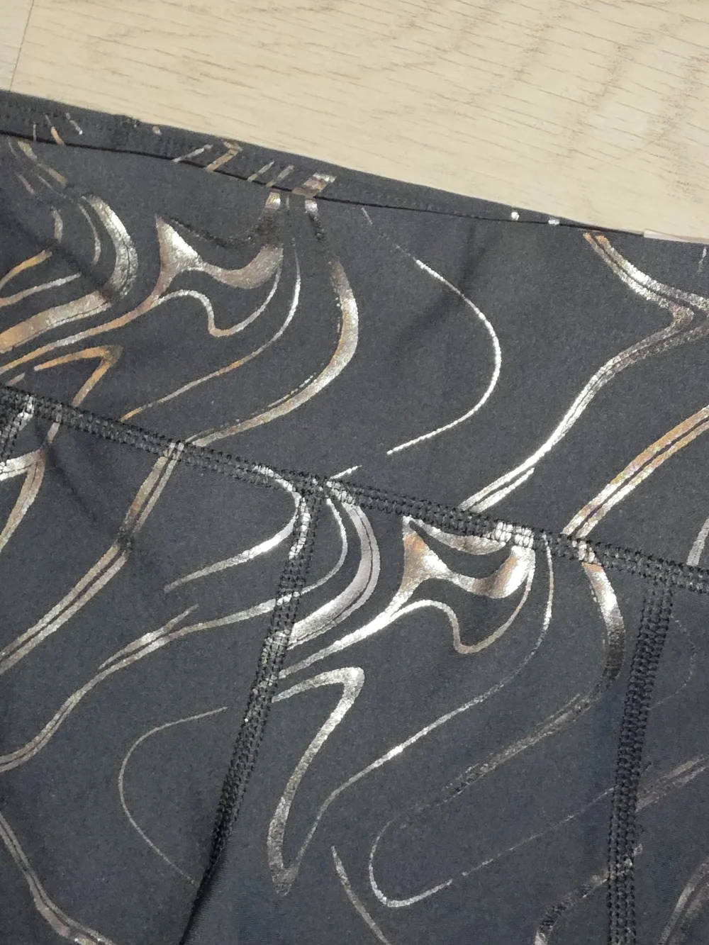 Old Navy Active Powersoft Girls Black Silver Marble-Print Leggings & Sports Bra